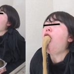 自撮りマニア 私の嘔吐姿と吐瀉物を見てください